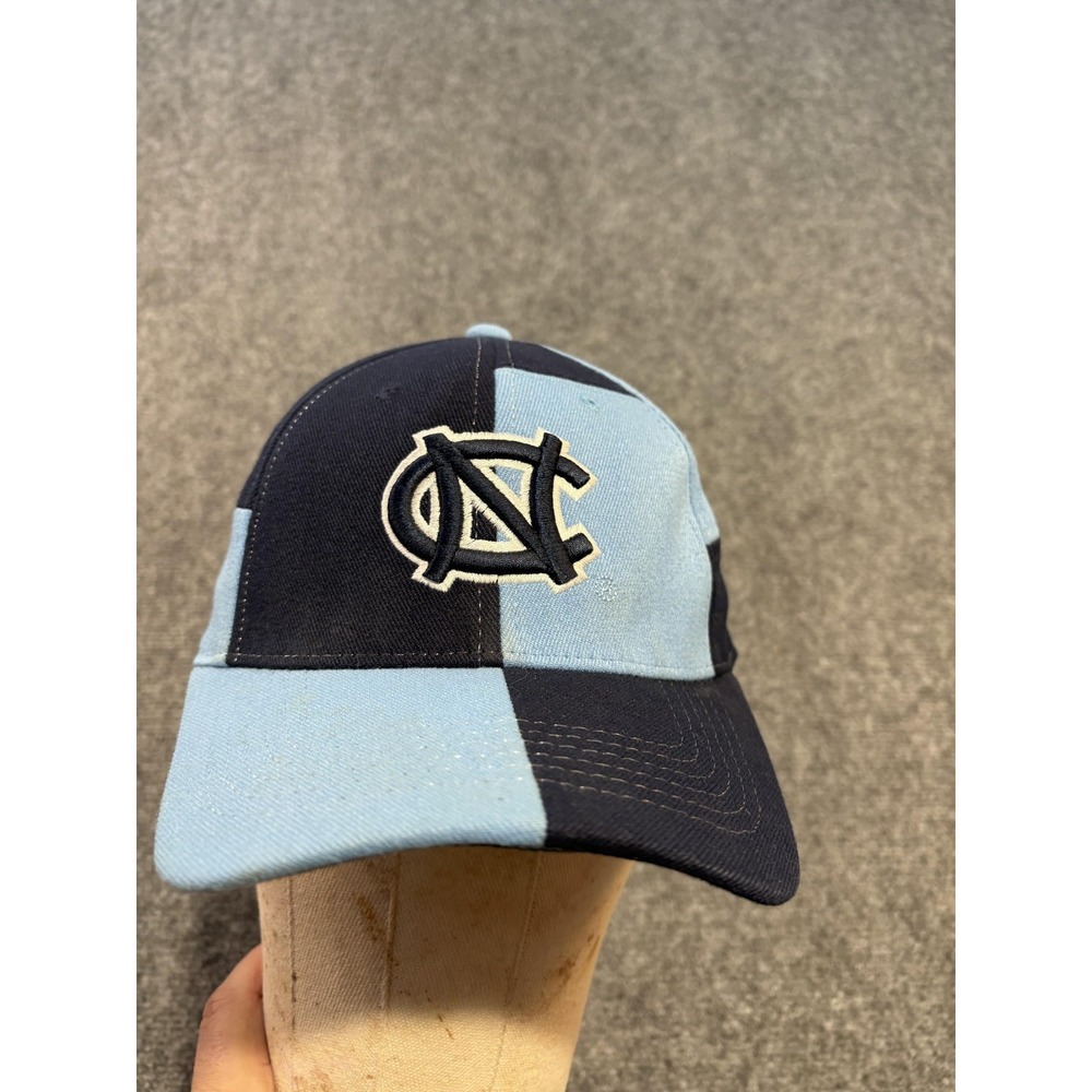 North Carolina Tar Heels Hat Cap Fitted Mens One Size Blue NCAA Top Of The World